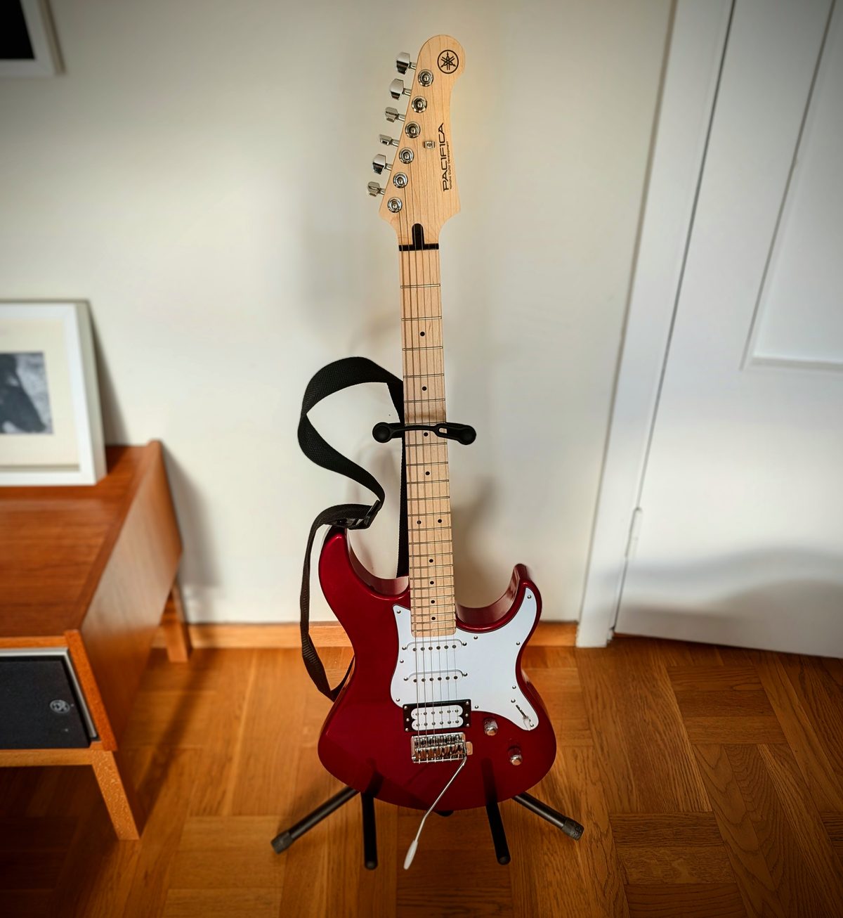 Yamaha Pacifica 112VM electric guitar in sunburst finish